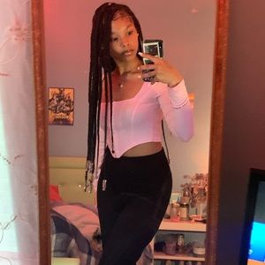 Meet your Posher, Olivia